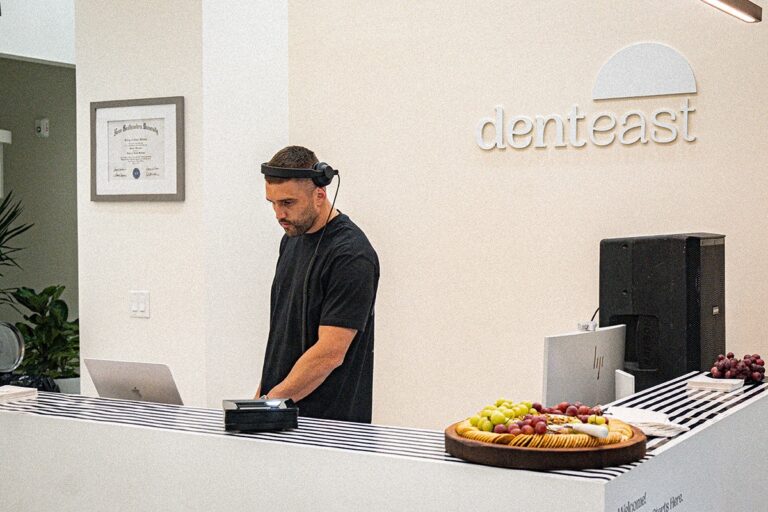 Denteast Grand Opening